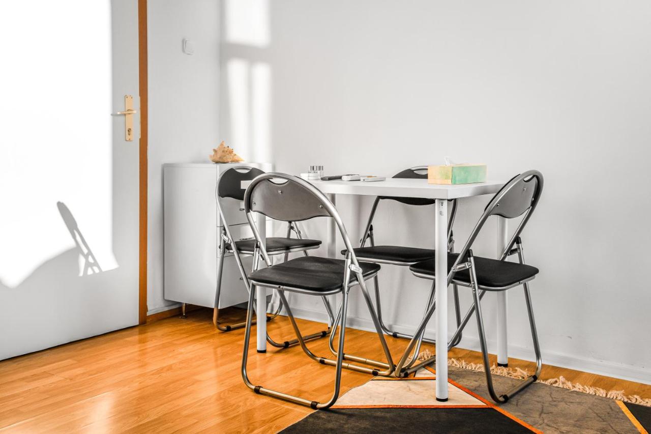 Joyful 2Br Shared Apt Near Millenium Tower & Danube River Vienna Esterno foto