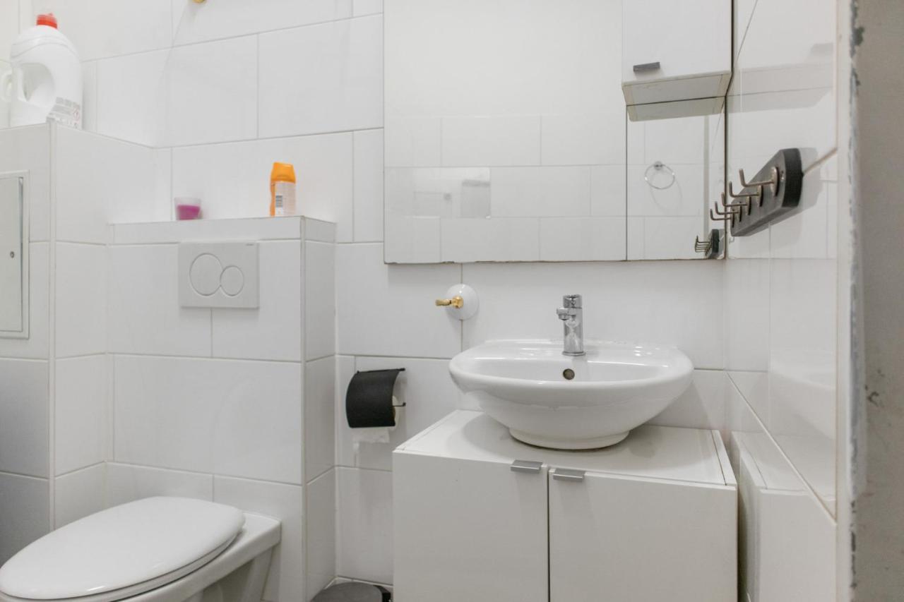Joyful 2Br Shared Apt Near Millenium Tower & Danube River Vienna Esterno foto